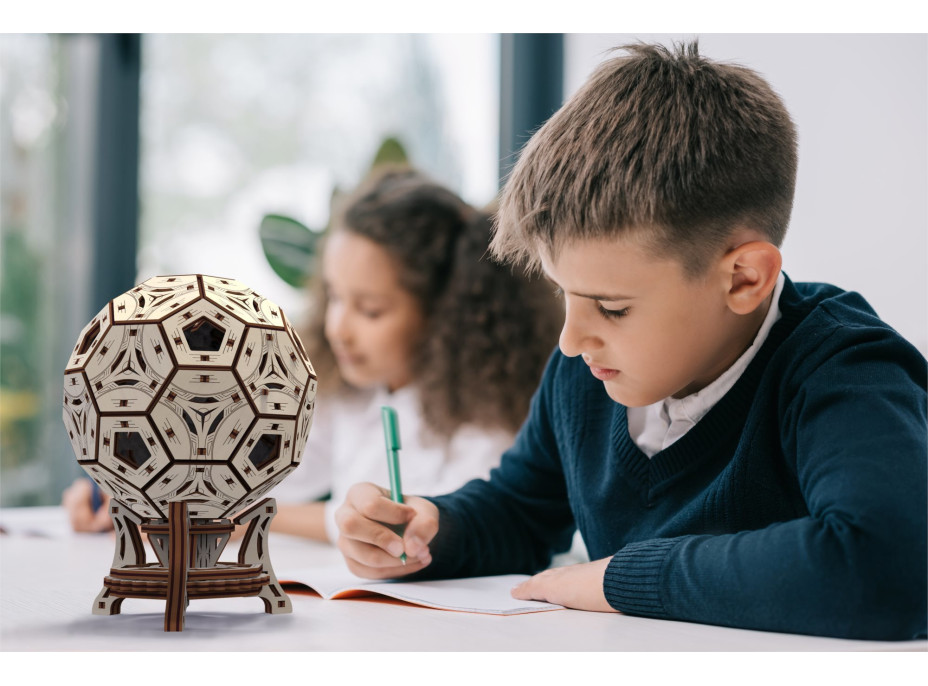 WOODEN CITY 3D puzzle Multifunkční organizér - Fotbalový míč 175 dílů