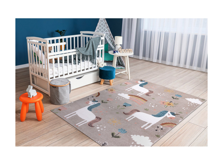 Dětský kusový koberec Fun Unicorn with rainbow beige Dětský kusový koberec Fun Unicorn with rainbow beige