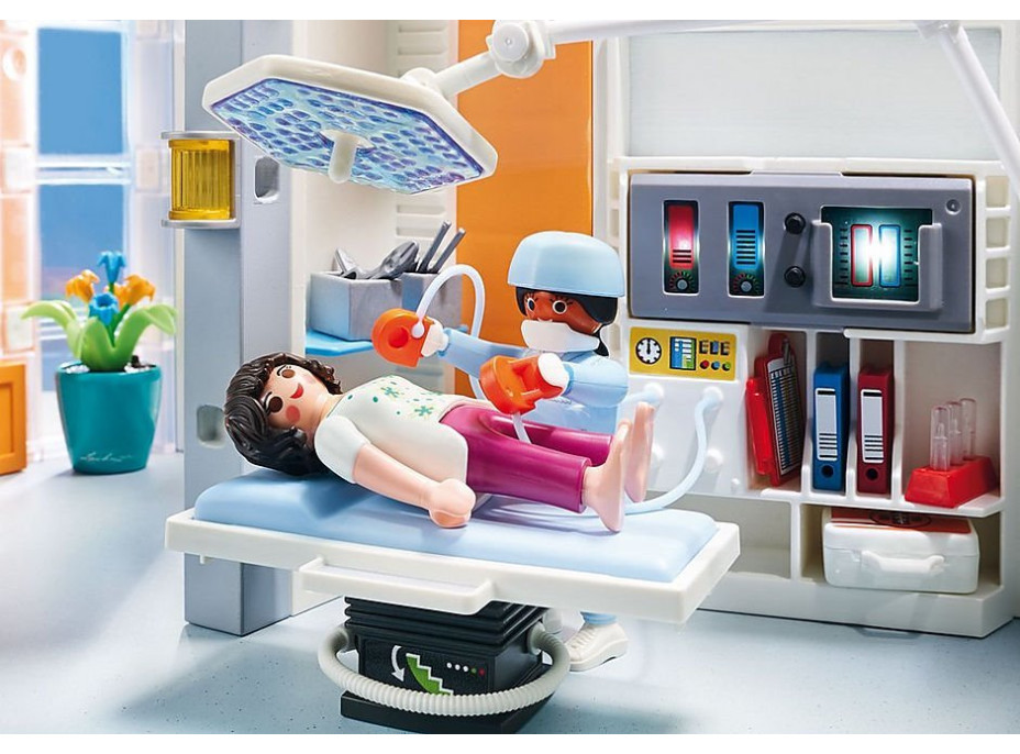 PLAYMOBIL® City Life 70191 Nemocnice s vybavením